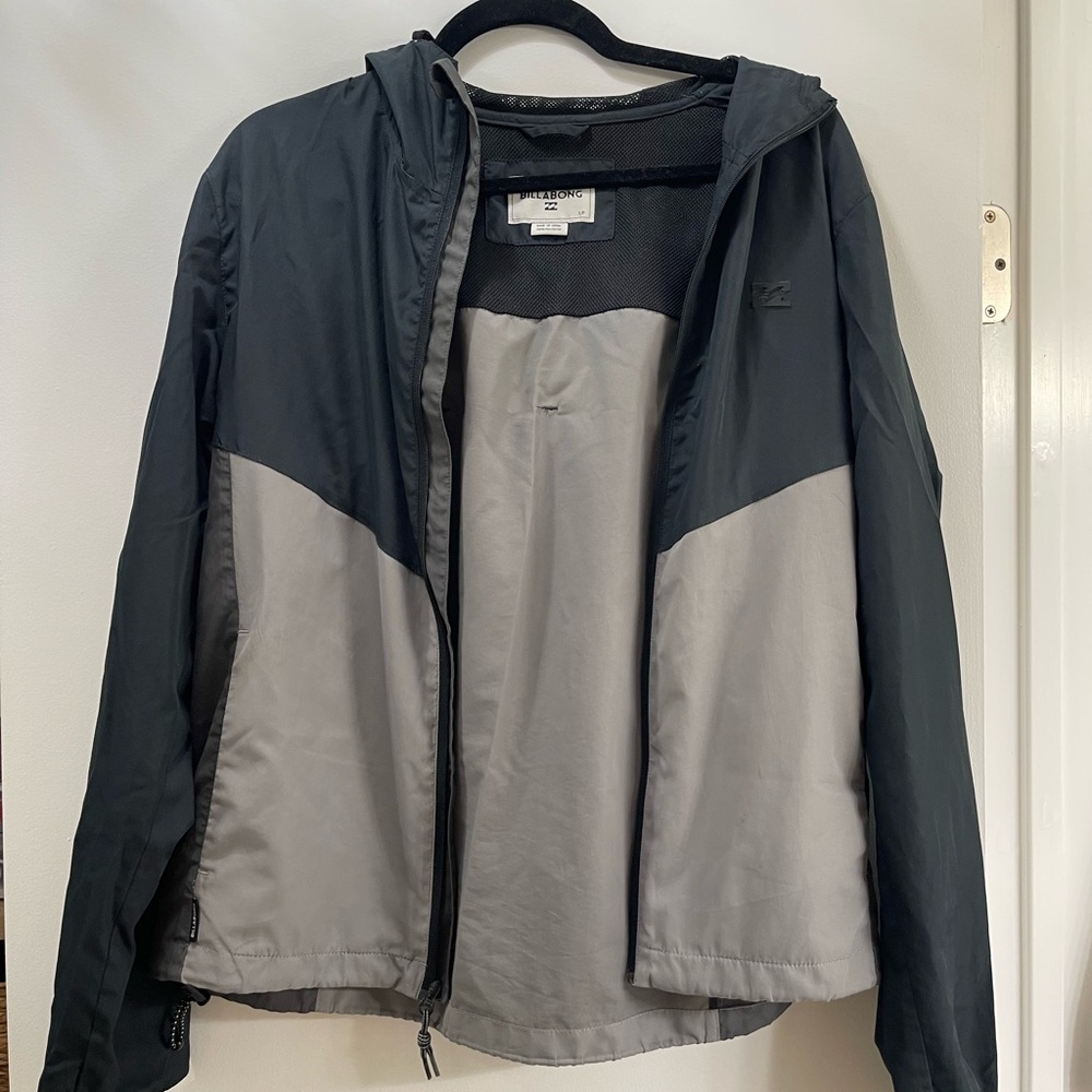 Billabong Men's Black and Gray Windbreaker